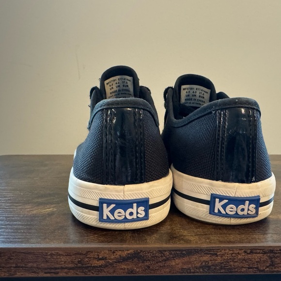 Classic black Keds canvas sneakers, women’s size 6.5 (EU 37) - Picture 2 of 3